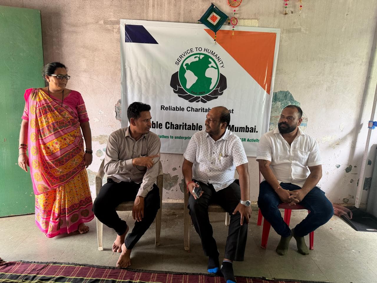 Frock Distribution, Sarigam